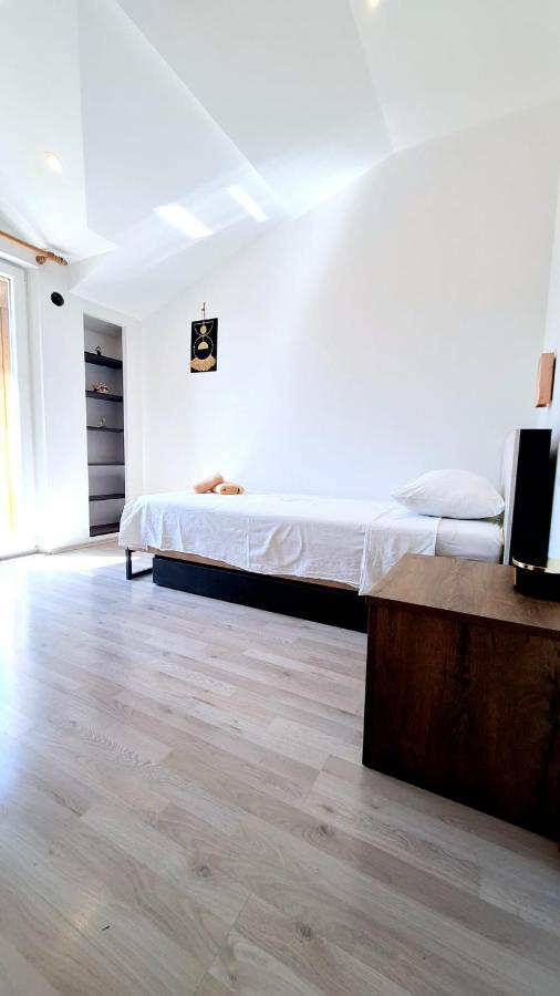 Apartman Tutti Šibenik Eksteriør billede